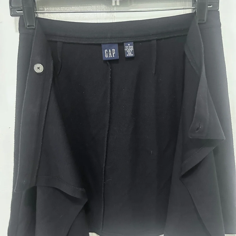 Gap Black Wrap Mini Skirt Rayon Blend A-Line Career Casual Size M